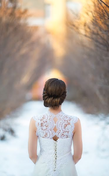 Wedding photographer Pavel Neunyvakhin (neunyvahin). Photo of 18 December 2013