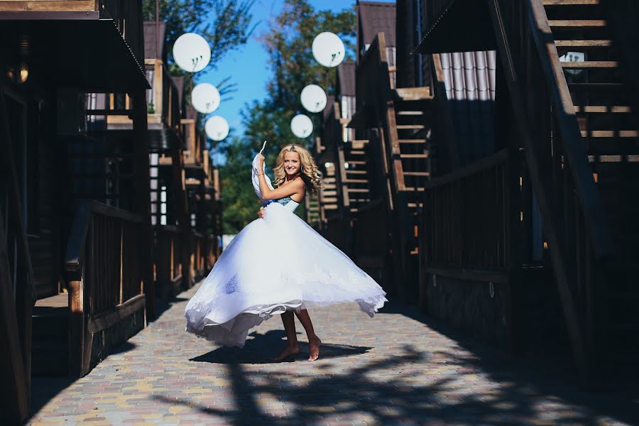 Fotógrafo de casamento Tatyana Grezhinec (delicatetanya). Foto de 19 de setembro 2016