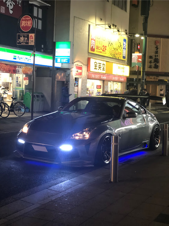フェアレディZの目指せPickUpCars・ナイトショットに関するカスタム事例の投稿画像1枚目