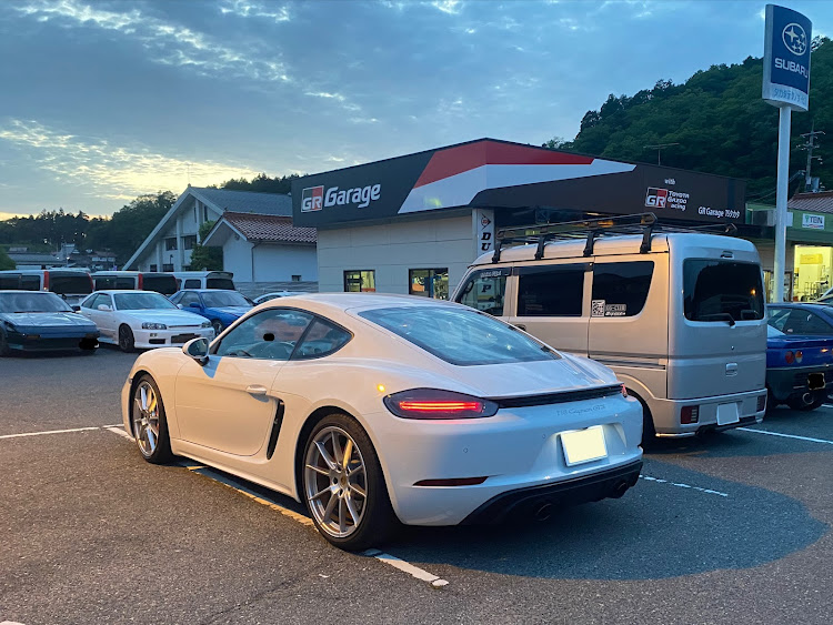 エブリイバンのカッコつけていこう・teamTSR・オイル交換レーシング・HKS SUPER ZERO RACING・明日もカッコつけて頑張って行こう❗️に関するカスタム事例の投稿画像4枚目
