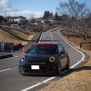 ミニ ハッチバック JCW