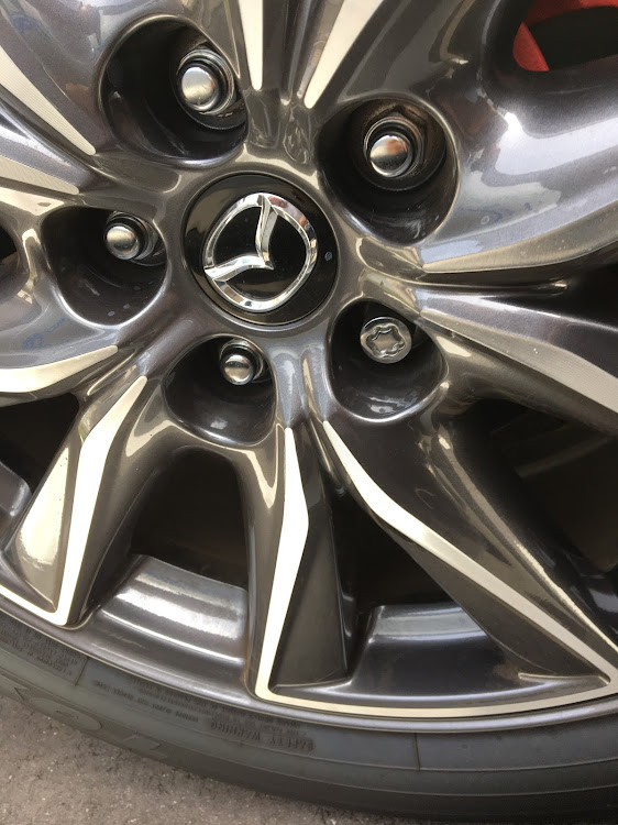 CX-5の盗難防止対策に関するカスタム事例の投稿画像3枚目
