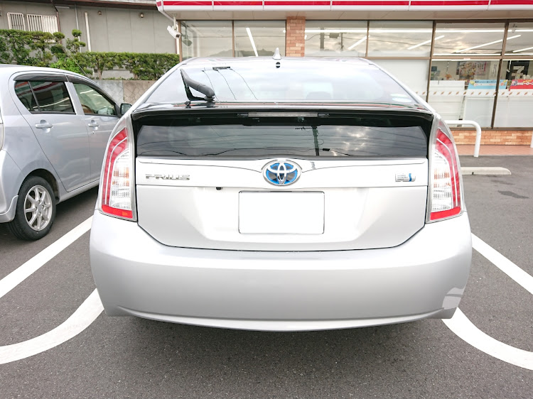 自動車パーツ TOYOTA(トヨタ) 純正部品 PRIUS プリウス ZVW30 リア