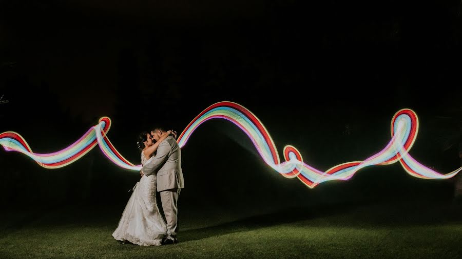 Fotógrafo de casamento Marco Cuevas (marcocuevas). Foto de 26 de fevereiro 2017