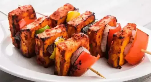 Paneer Tikka -6 Pcs Serve 1-2 Person