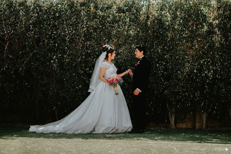 Fotógrafo de casamento Daniel Meneses Davalos (estudiod). Foto de 6 de novembro 2018