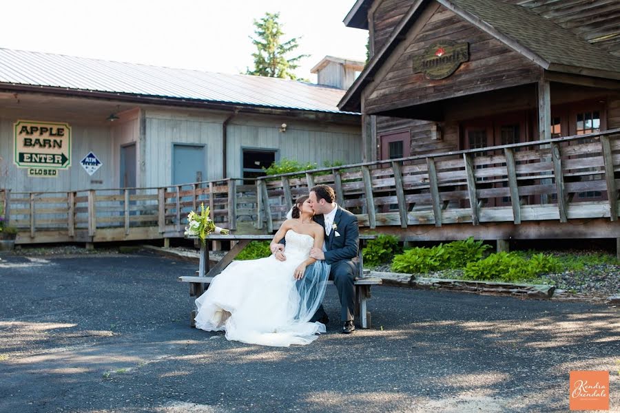 Fotógrafo de bodas Kendra Oxendale (kendraoxendale). Foto del 8 de septiembre 2019