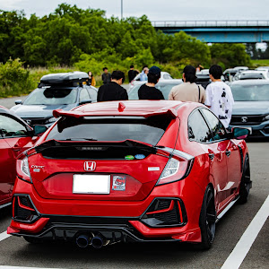 シビック FK7