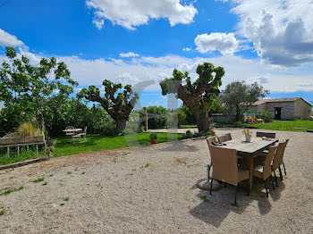 maison à Sainte-Cécile-les-Vignes (84)