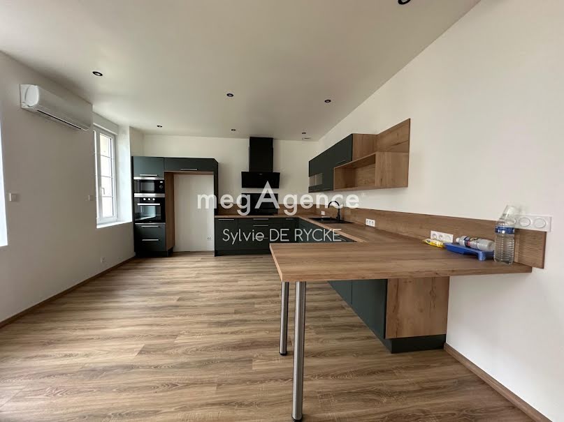 Vente maison 5 pièces 143 m² à Sens (89100), 252 000 €