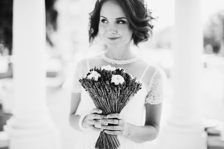 Wedding photographer Irina Rodina (irinarodina). Photo of 18 January 2019