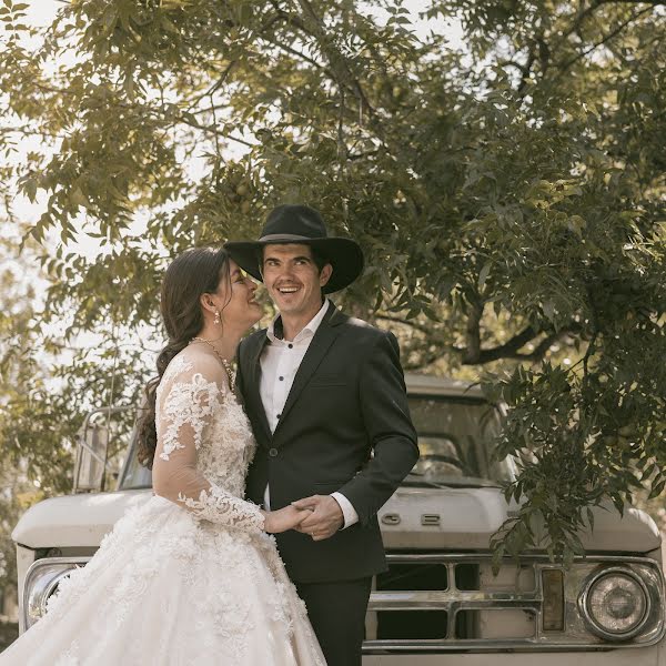 Fotograf ślubny Katherine Valadez (katherinevaladez). Zdjęcie z 24 listopada 2023