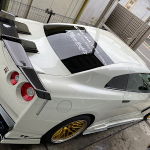 NISSAN GT-R R35