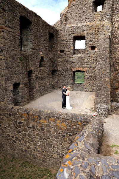 Fotógrafo de casamento Stefanie Haller (haller). Foto de 26 de abril 2019