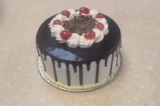 Eggless Black Forest Cake