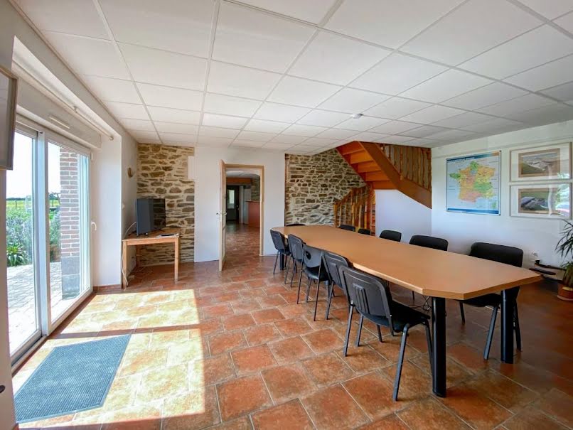 Vente maison 10 pièces 385 m² à Erbray (44110), 406 175 €