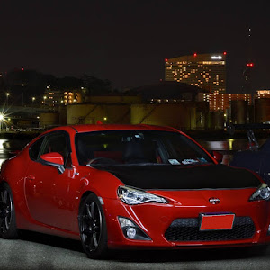 86 ZN6