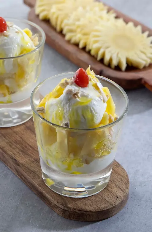 Pineapple Sundae