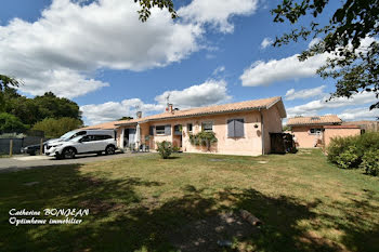 maison à Castelnau-de-Médoc (33)