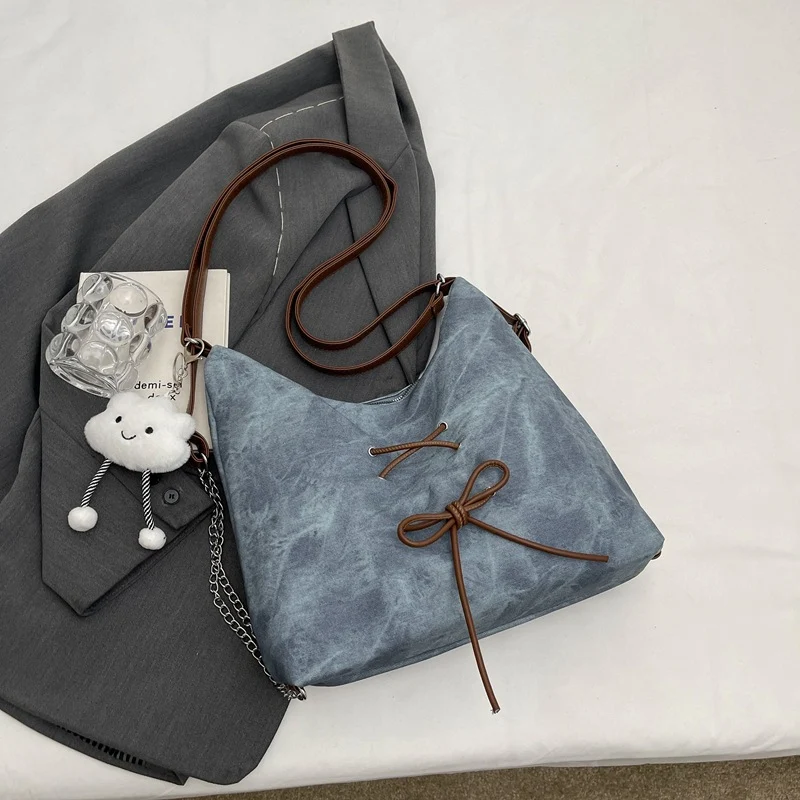 Bolsa jeans retrô feminina grande capacidade bolsa mensageiro de ombro mochila versátil ideal para escola, trabalho e viagens.