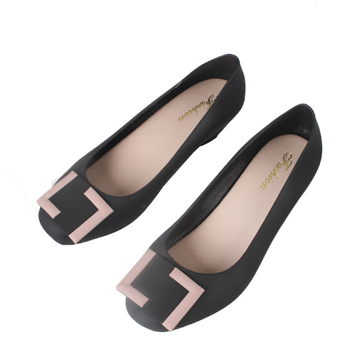 Title 8, Summer Sandals with Wedges and Square Buckles f...