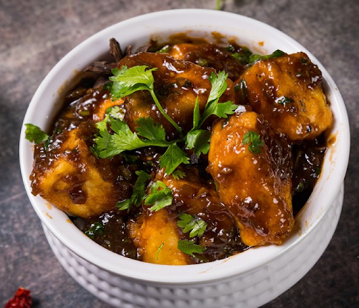 Paneer Manchurian Gravy(8pcs) [Serves 2]