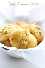 Garlic Parmesan Knots was pinched from <a href="http://alldayidreamaboutfood.com/2015/12/low-carb-garlic-parmesan-knots.html" target="_blank">alldayidreamaboutfood.com.</a>