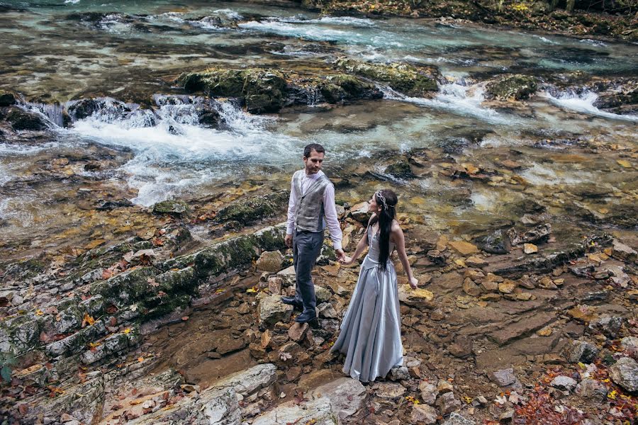 Wedding photographer Dmitriy Roman (romdim). Photo of 27 March 2018