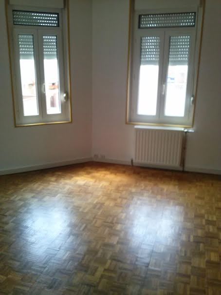 Location  appartement 1 pièce 20 m² à Amiens (80000), 430 €