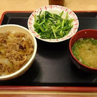 すき家SUKIYA日本平價牛丼