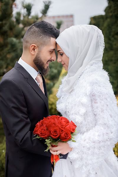 Fotografo di matrimoni Denis Ratushnyak (denrat). Foto del 1 giugno 2019