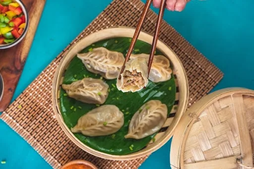 Chicken Momo (6 pieces)