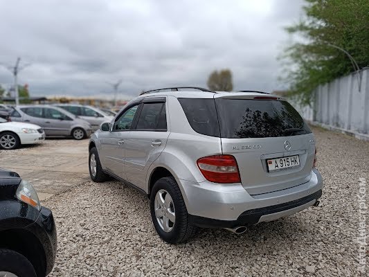 продам авто Mercedes ML 320 M-klasse (W164) фото 3