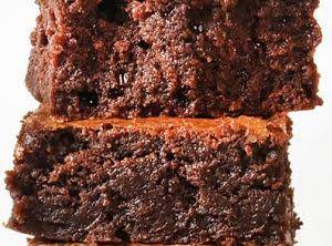 Gooey Brownies with Fudge Frosting Recipe