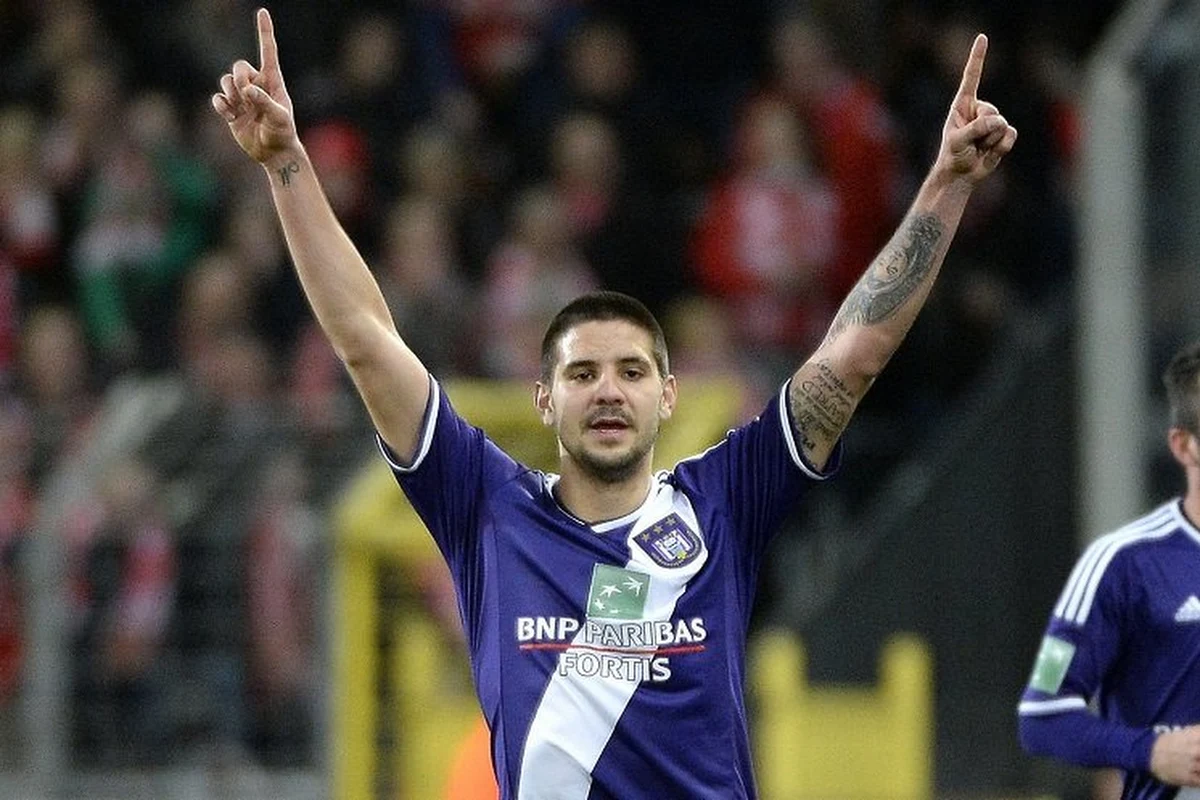 De goeie voornemens van Hein Vanhaezebrouck: "Zó leg je Mitrovic lam"