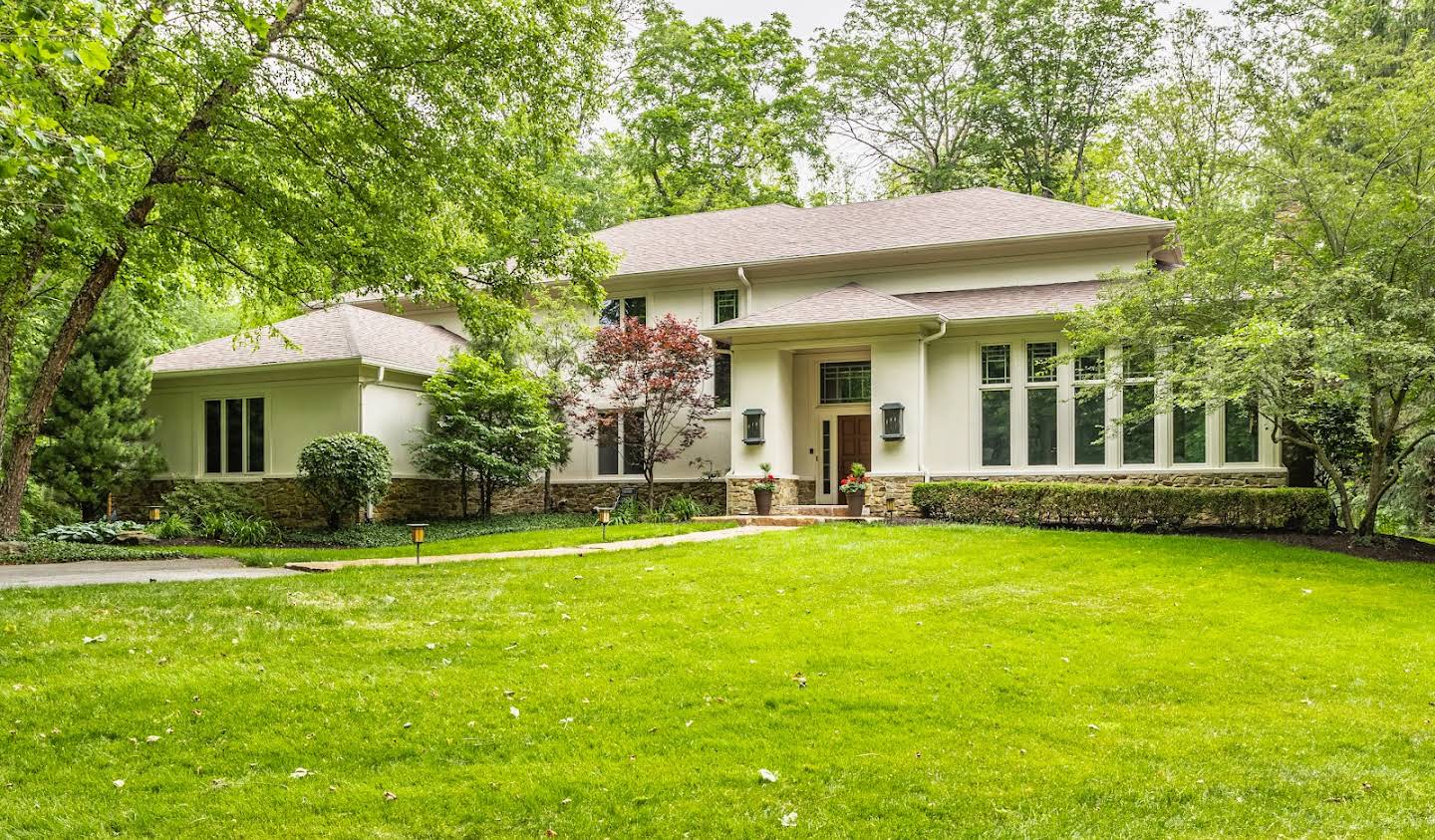 Maison avec piscine et jardin Zionsville