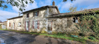 maison à Champdeniers-Saint-Denis (79)