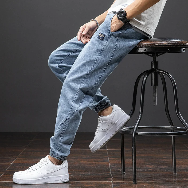 New Spring Men's Loose Cargo Casual Jeans for Ultimate Comfort. These Jeans Offer a Relaxed Fit and Casual Style, Perfec