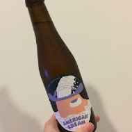 Mikkeller Taipei 米凱樂啤酒吧