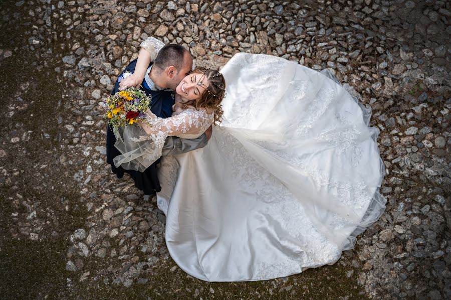 Fotografo di matrimoni Roberto Schiumerini (schiumerini). Foto del 2 febbraio 2023