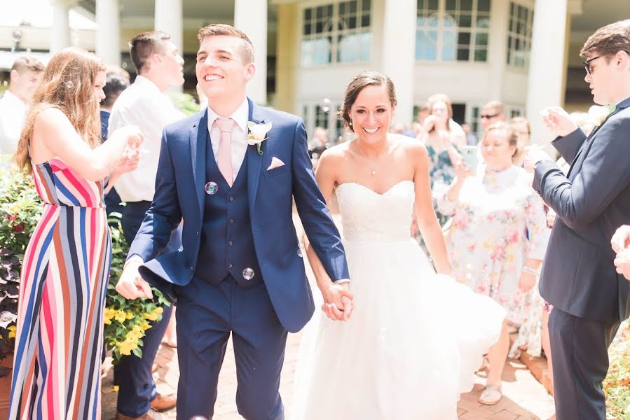 Wedding photographer Maggie Mills (maggiemills). Photo of 8 September 2019