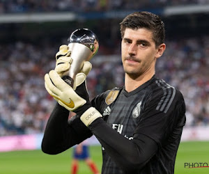 ? Met één zinnetje zet Courtois hatende Liverpool-supporter compleet te kijk voor zijn miljoenen volgers