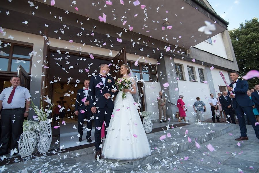 Fotógrafo de casamento Darek Ocias (darekocias). Foto de 16 de fevereiro 2020