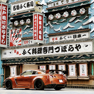 NISSAN GT-R