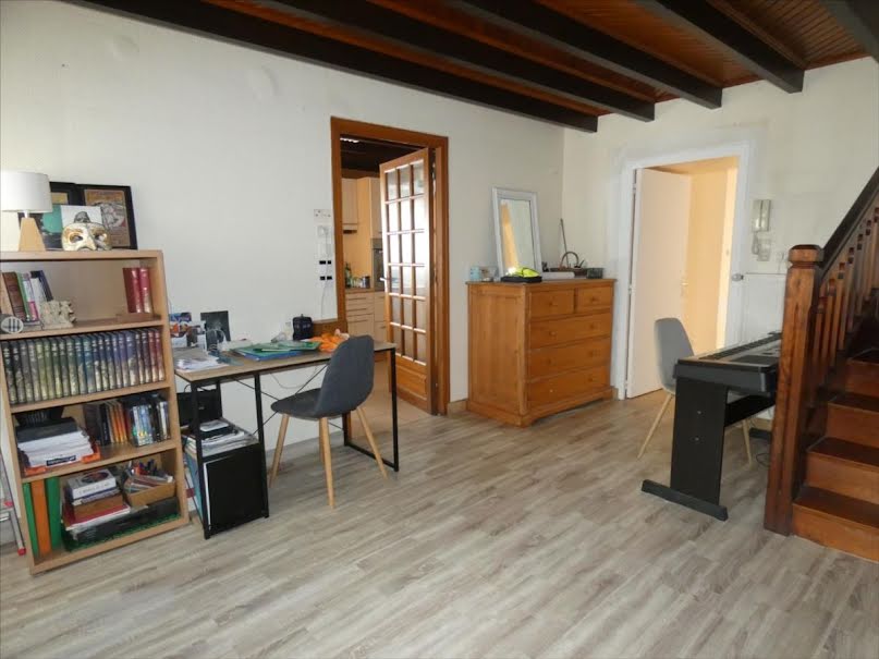 Vente maison 11 pièces 167 m² à Pleyben (29190), 131 150 €