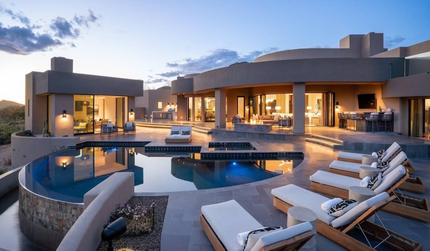 House with pool Scottsdale