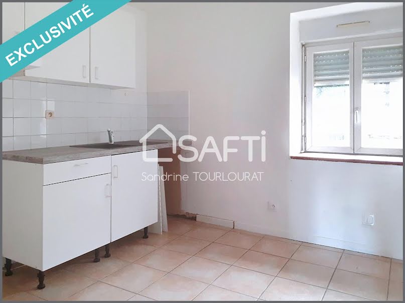 Vente appartement 6 pièces 125 m² à Montalieu-Vercieu (38390), 180 000 €