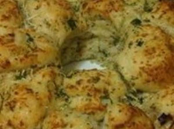 Cheesy Pull-Apart Bread_image