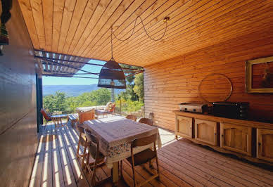 Maison avec piscine et terrasse 3