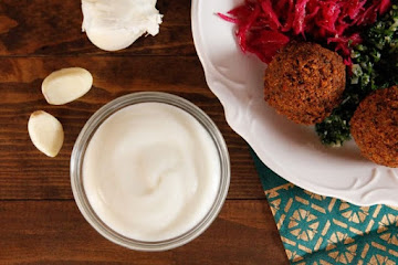 Garlic Sauce (Toum)